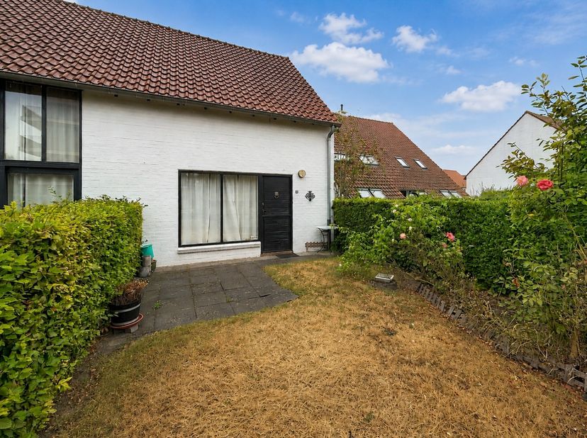 Huis te koop in Victorlaan 1 bus 1,
                    8620 Nieuwpoort