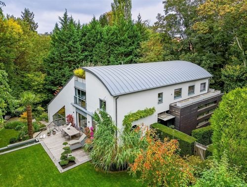                                         Woning te koop in Ukkel, € 1.900.000
