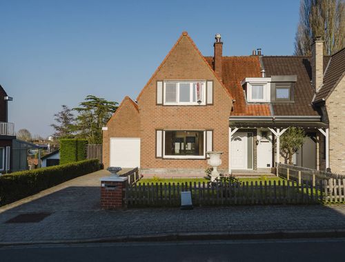                                         Maison à vendre à Marke, € 319.000
