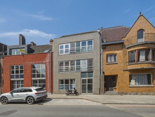                                         Appartementsgebouw te koop in Oudenburg, € 459.000
