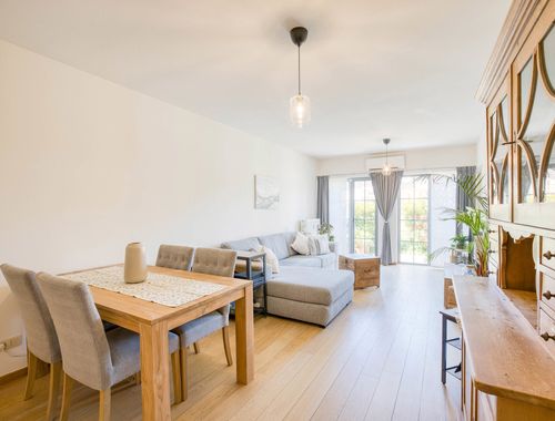                                         Gelijkvloers app. te huur in Sint-Niklaas, € 950
