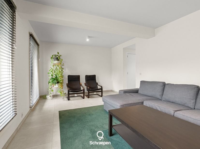 We vinden deze instapklare woning met EPC-label B, 5 slaapkamers en flexibele indeling nabij Zonhoven-centrum. Voor meer informatie ga naar:&amp;nbsp;http