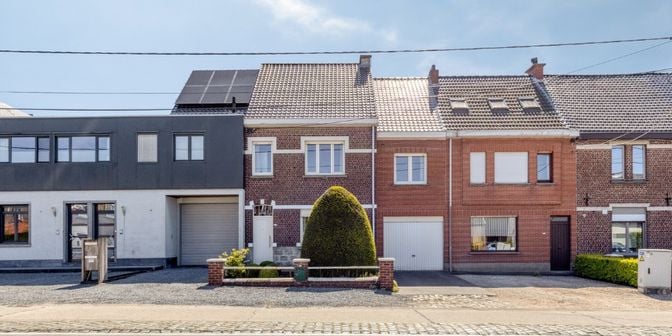 Huis te koop in Hundelgemsesteenweg 621, 9820 Merelbeke