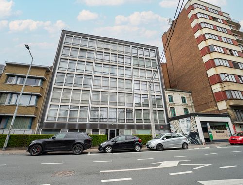                                         Appartement te koop in Marcinelle, € 198.000
