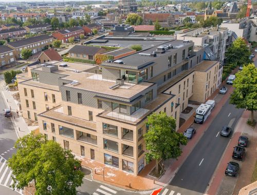                                         Handelspand te koop in Veurne, € 364.000
