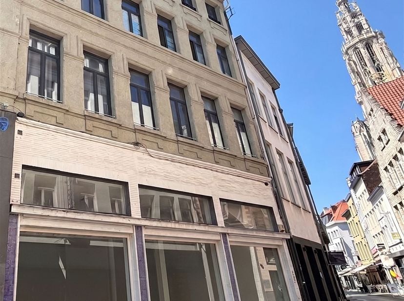 Bedrijfsvastgoed te huur in Oude Koornmarkt 58,
                    2000 Antwerpen