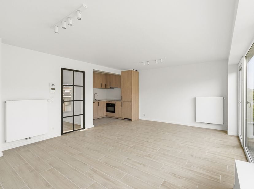 Beschikbare appartementen in Residentie Julie Dit appartement op het 2de verdiep maakt deel uit van de kleinschalige Residentie Julie, een project dat