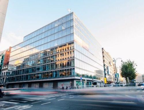                                         Bâtiment d’entreprise à louer à Bruxelles, € 39.055,42

