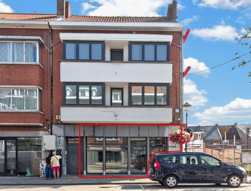                                         Espace de bureaux à vendre à Tongeren, € 249.000
