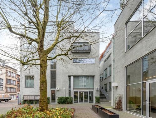                                         Bureaux à louer à Antwerpen, € 14.306,25
