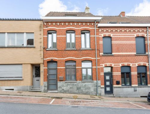                                         Maison à vendre à Renaix, € 310.000
