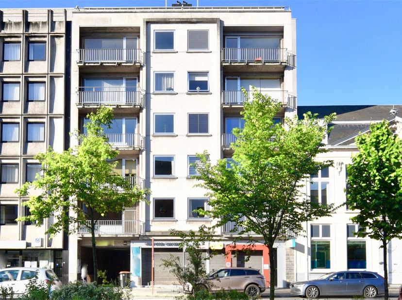 Appartement te koop in Stationsstraat 8 bus 004,
                    9900 Eeklo