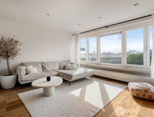                                         Appartement te koop in Merksem, € 299.000
