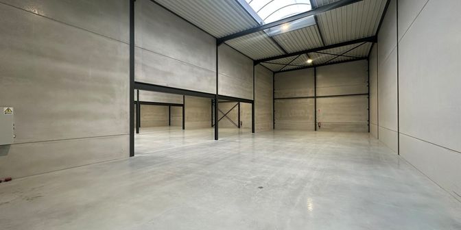 Bedrijfsvastgoed te huur in vierselbaan 38, 2240 Zandhoven