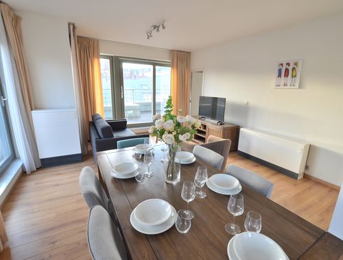                                         Appartement te huur in Elsene, € 2.100
