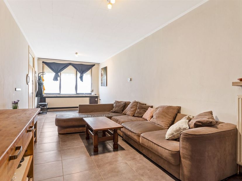 Gelijkvloers appartement met 3 slpks en terras te Deurne!<br />
Ligging:<br />
Het appartement is gelegen op de nieuw heraangelegde Lakborslei te Deur