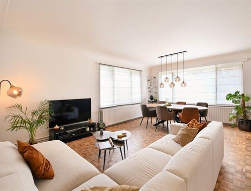                                         Appartement à vendre à Mortsel, € 338.000
