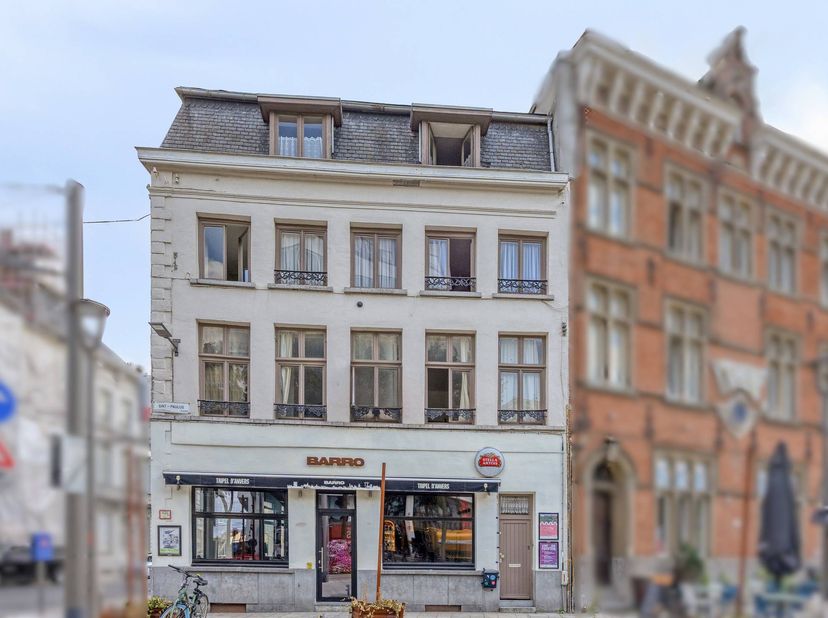 Appartement te koop in Sint-Paulusplaats 5,
                    2000 Antwerpen