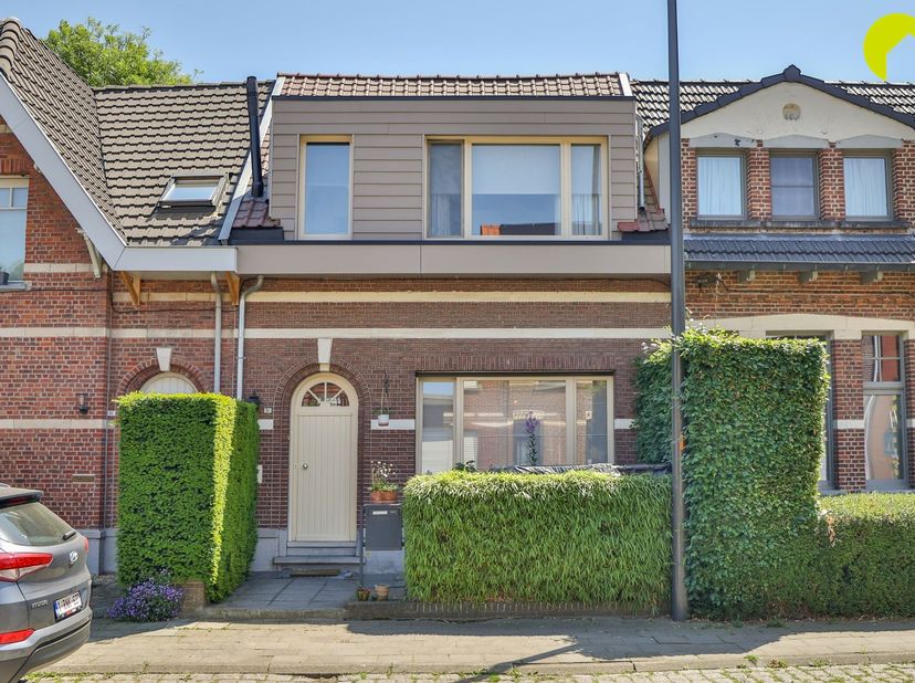 Huis te koop in Drabstraat 90,
                    2640 Mortsel