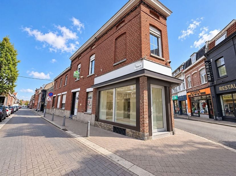 Bedrijfsvastgoed te huur in Petite Rue 46,
                    7700 Moeskroen