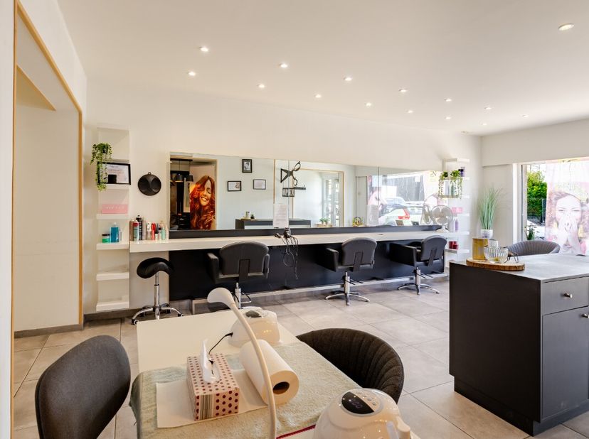Bien professionnel à vendre
                    à 9060 Zelzate