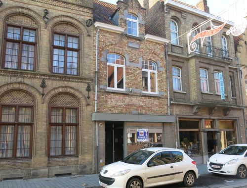                                         Duplex à louer à Ieper, € 680
