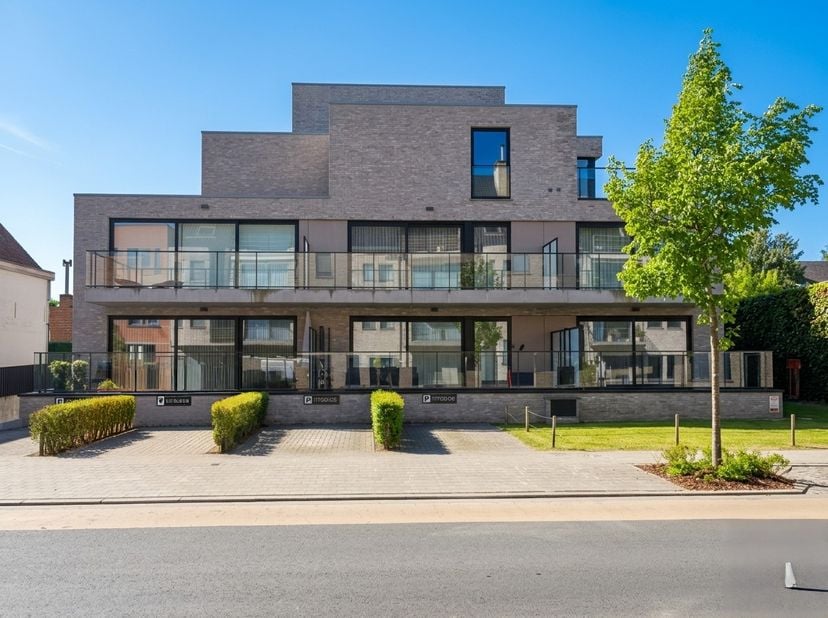 Luxueus appartement met een royaal terras in een exclusieve villaresidentie aan het toekomstige park.<br />
<br />
Bent u op zoek naar het comfort van