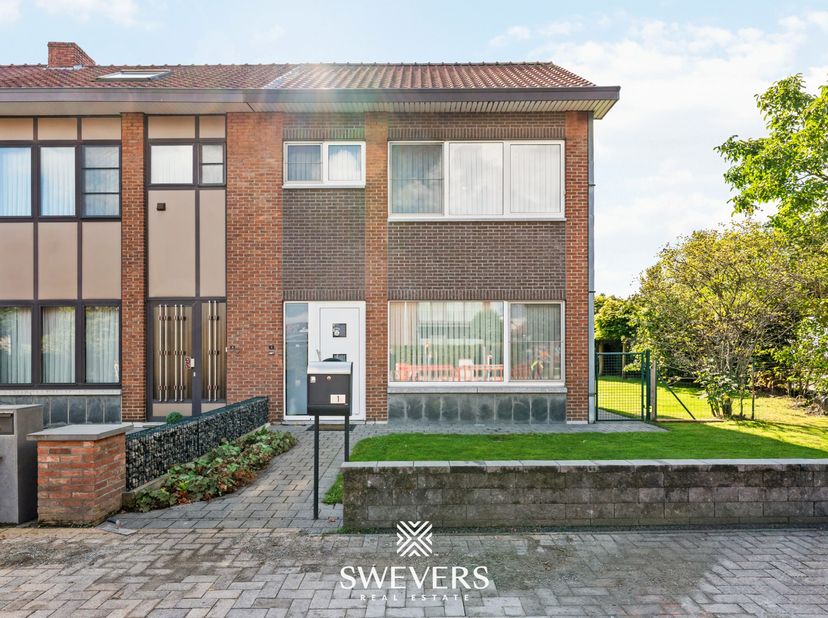 Huis te koop in Dichterstraat 1,
                    3500 Hasselt