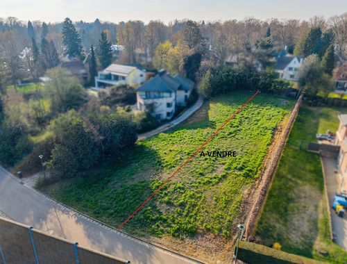                                         Grond te koop in Kraainem, € 485.000
