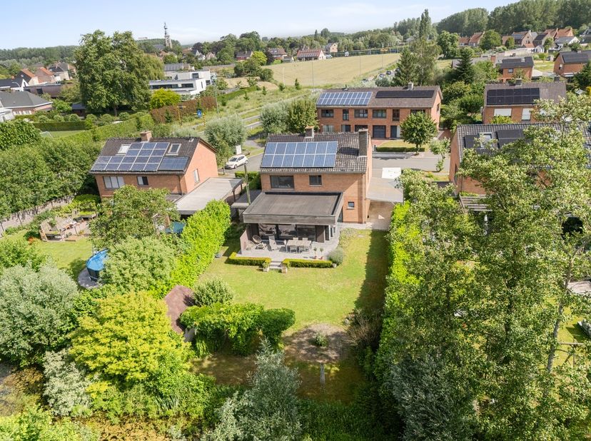 Huis te koop in Cardijnlaan 28,
                    9850 Hansbeke