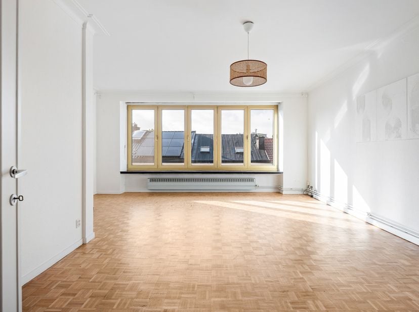 Appartement à vendre à Mozartstraat 18 boîte 6,
                    2018 Antwerpen