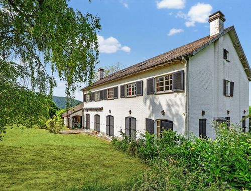                                         Maison exceptionnelle à vendre à Profondeville, € 650.000
