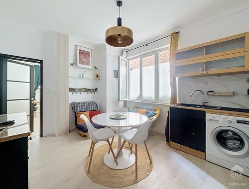                                         Appartement à louer à Bruxelles, € 1.050
