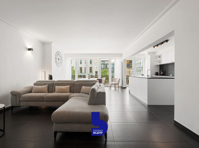 Appartement te koop in Wapenplein 6,
                    8400 Oostende