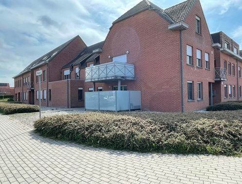                                         Appartement à louer à Dessel, € 899
