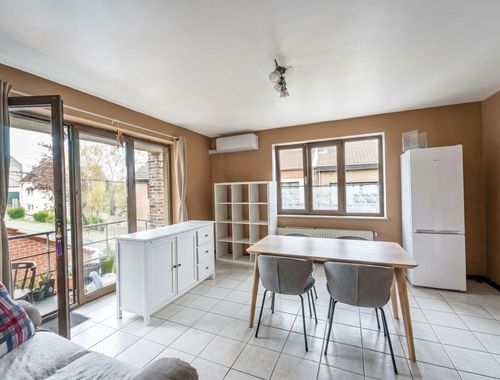                                         Appartement te koop in Mont-sur-Marchienne, € 99.000
