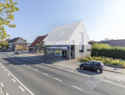                                         Kantoor te koop in Waarschoot, € 390.000
