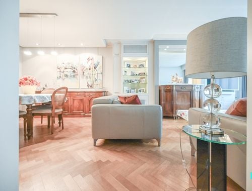                                         Immeuble d'appartements à vendre à Izegem, € 495.000
