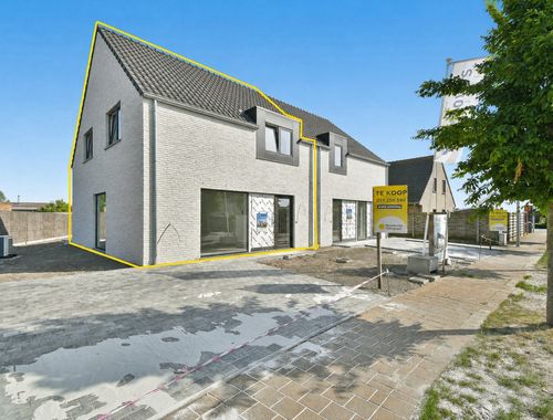                                         Woning te koop in Gistel, € 395.000
