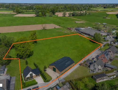                                         Bouwgrond te koop in Erpe, € 450.000
