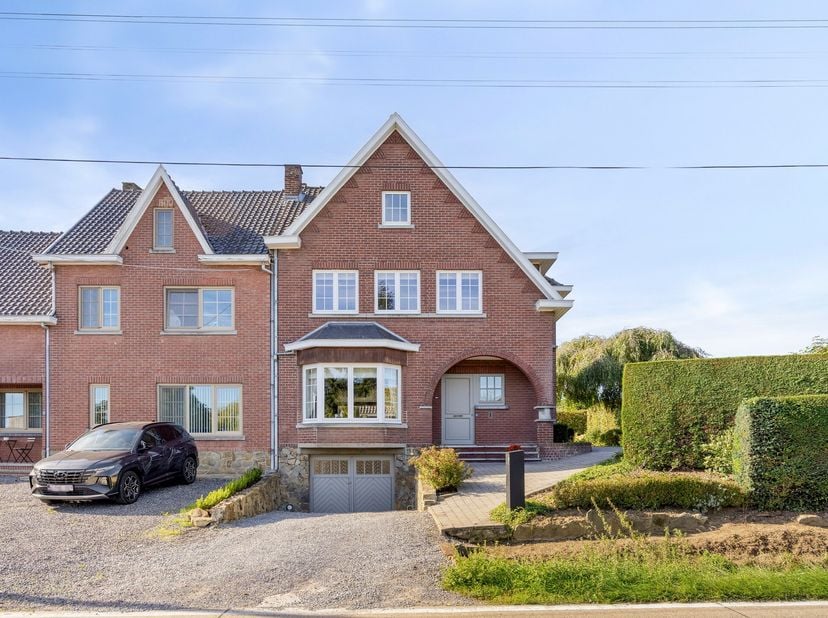 Huis te koop in Zavelbergweg 14,
                    3700 Tongeren