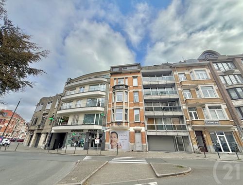                                         Appartement te koop in Etterbeek, € 320.000
