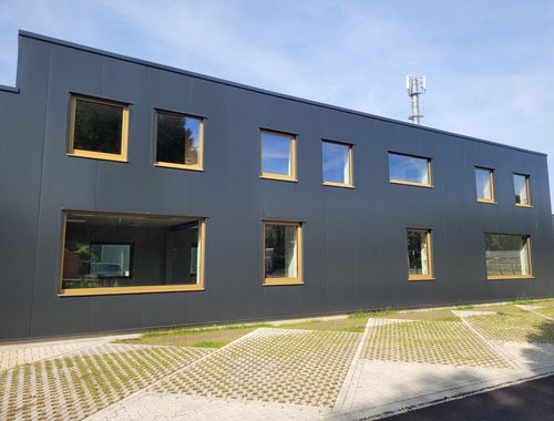                                         Bedrijfsgebouw te koop in Brasschaat, € 625.000
