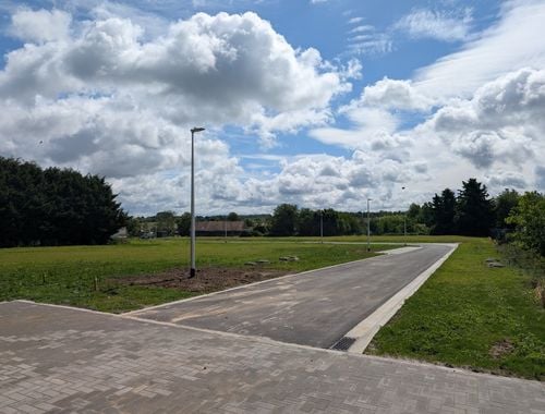                                         Terrain à bâtir à vendre à Heers, € 90.000
