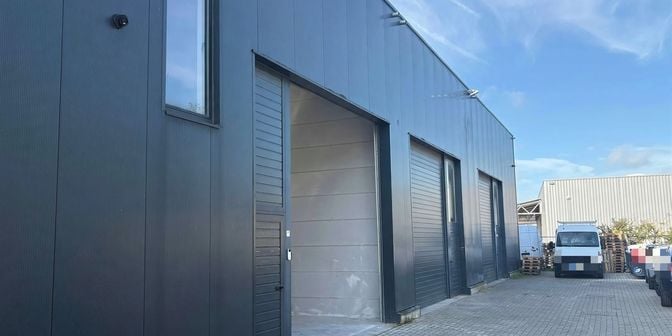 Bedrijfsvastgoed te koop in Anthonis De Jonghestraat 60 bus G, 9100 Nieuwkerken-Waas