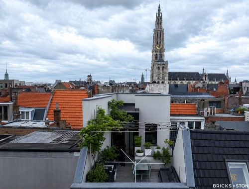                                         Woning te koop in Antwerpen, € 820.000
