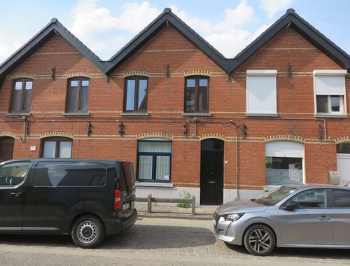                                         Woning te huur in Waarschoot, € 820
