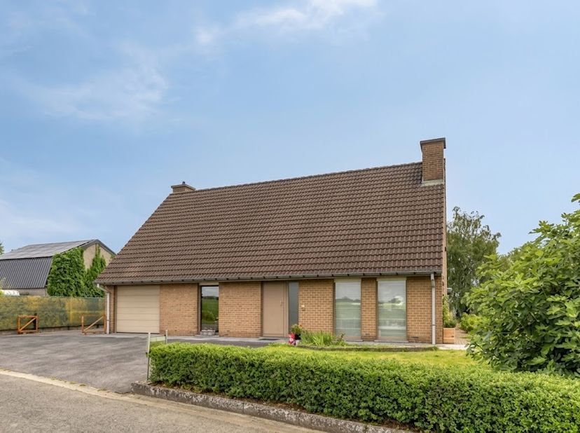 Maison à vendre à Neerstraat 15,
                    8570 Anzegem