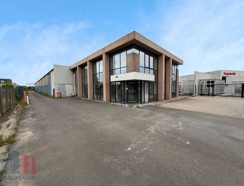                                         Bedrijfsgebouw te huur in Deinze, € 5.000
