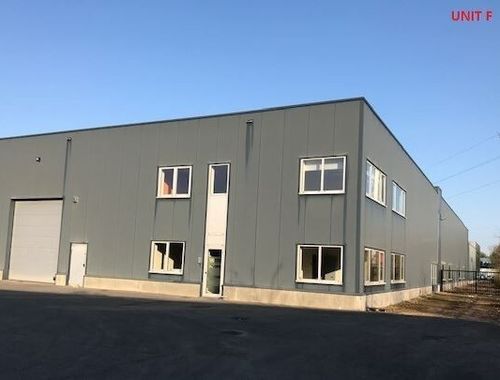                                         Bâtiment d’entreprise à louer à Turnhout, € 6.407,50

